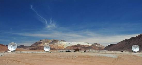 Uma ALMA comea a tomar forma no deserto, de olho no Universo