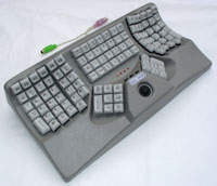 Teclado ergonmico radicaliza no design