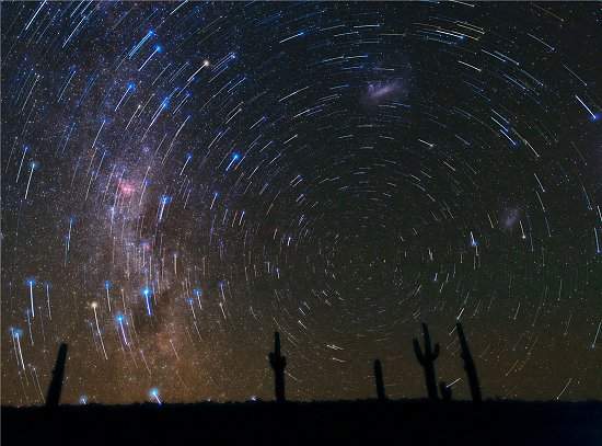 Redemoinho de estrelas visto do Plo Sul