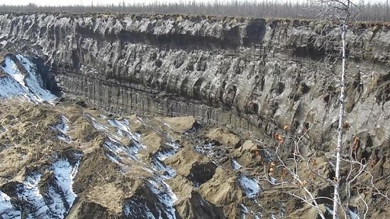 Cratera gigantesca revela como a Terra era h 200 mil anos